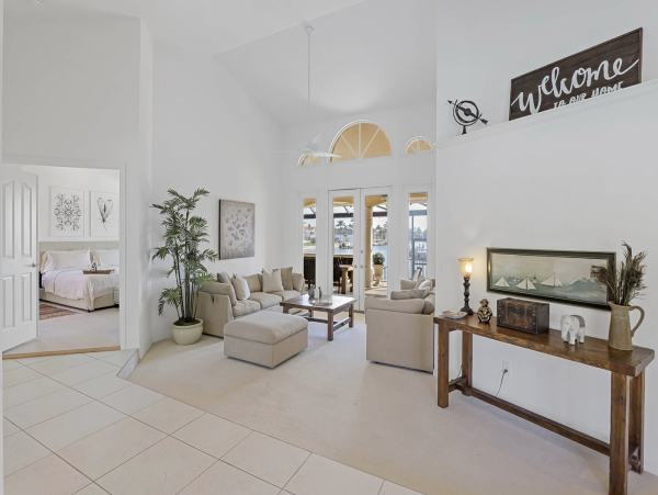 Marco Island Waterfront Luxury Villa